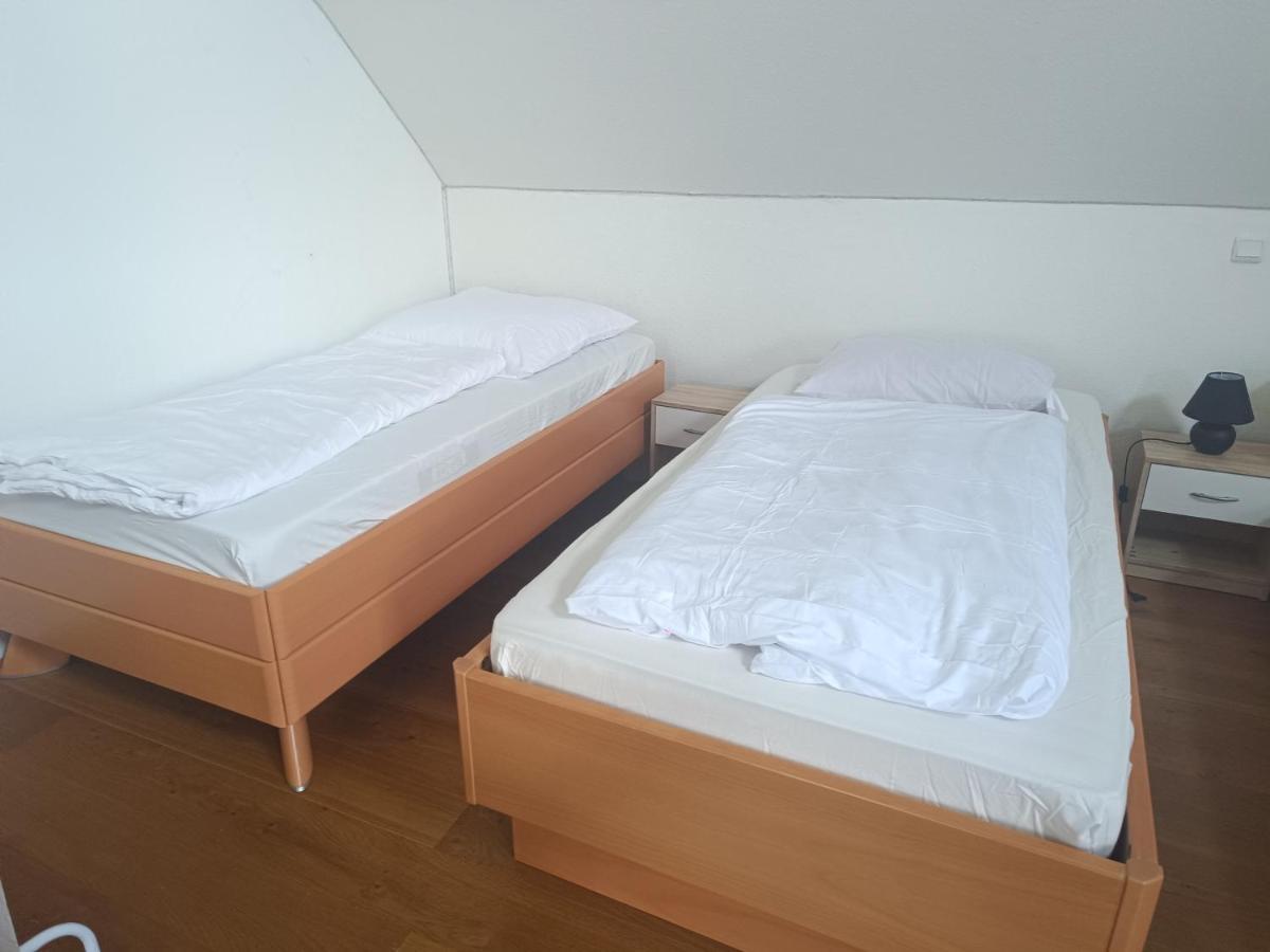 In Villa 56 Qm Apartment, 24 H Check-In,Free Parking Hannover Ngoại thất bức ảnh